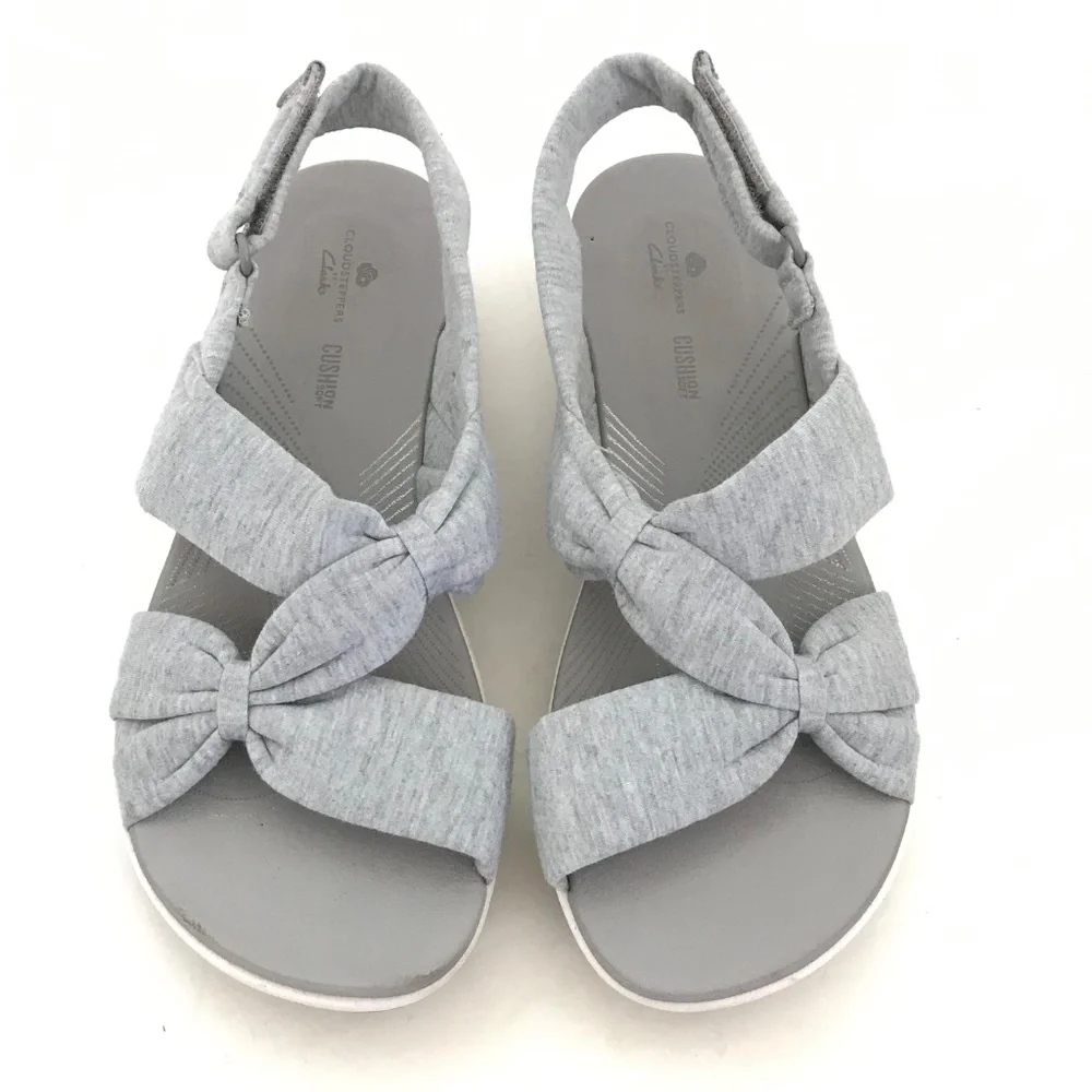 CLOUDSTEPPERS By CLARKS Cushion Soft Sandals Gray Women’s Size 6